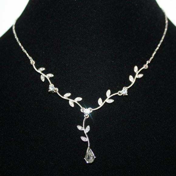 Beautiful silver and CZ necklace 16"